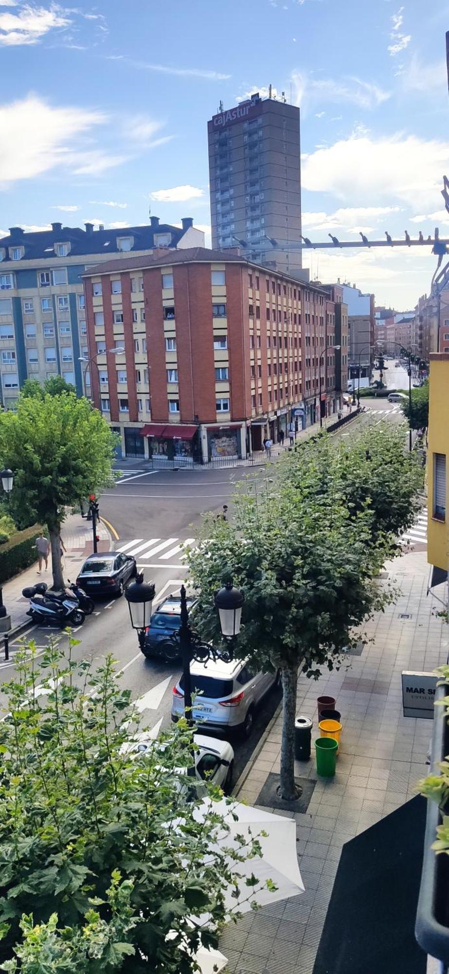 Alojamiento Oviedo 3 Con Parking Exterior photo